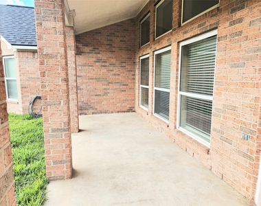 11306 Palm Bay Street - Photo Thumbnail 16