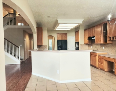 11306 Palm Bay Street - Photo Thumbnail 7