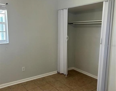 232 Beverly Boulevard - Photo Thumbnail 26