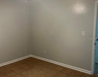 232 Beverly Boulevard - Photo Thumbnail 29