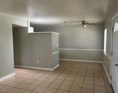 232 Beverly Boulevard - Photo Thumbnail 3