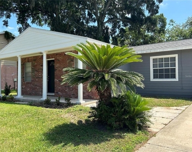 232 Beverly Boulevard - Photo Thumbnail 1