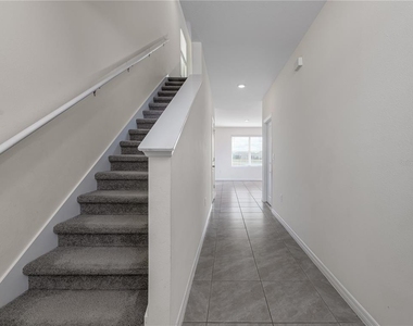 10797 Penny Gale Loop - Photo Thumbnail 14