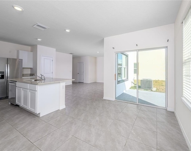 10797 Penny Gale Loop - Photo Thumbnail 11