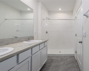 10797 Penny Gale Loop - Photo Thumbnail 29