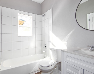 1709 Stevens Street - Photo Thumbnail 11