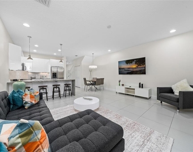 17417 Placidity Avenue - Photo Thumbnail 22