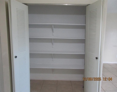 138 Las Brisas Way - Photo Thumbnail 5
