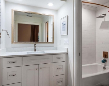 10457 Cromwell Grove Terrace - Photo Thumbnail 20