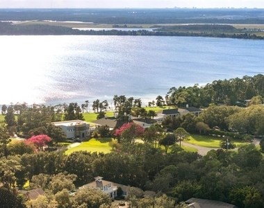 10457 Cromwell Grove Terrace - Photo Thumbnail 32