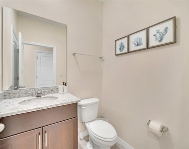 7551 Oakmoss Loop - Photo Thumbnail 20