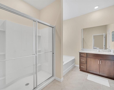 7551 Oakmoss Loop - Photo Thumbnail 26