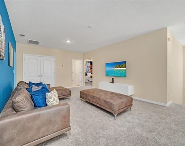 7551 Oakmoss Loop - Photo Thumbnail 22