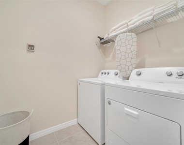 7551 Oakmoss Loop - Photo Thumbnail 41