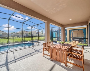 7551 Oakmoss Loop - Photo Thumbnail 46