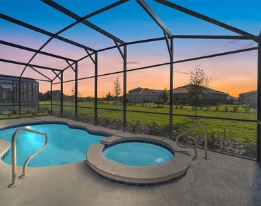 7551 Oakmoss Loop - Photo Thumbnail 53