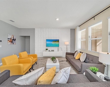 7551 Oakmoss Loop - Photo Thumbnail 16