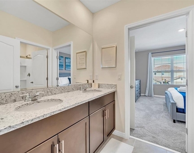 7551 Oakmoss Loop - Photo Thumbnail 33