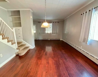 1406 Penn Avenue - Photo Thumbnail 1