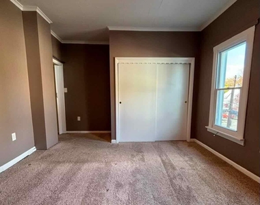 1406 Penn Avenue - Photo Thumbnail 10