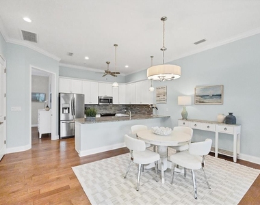 455 Nokomis Avenue S - Photo Thumbnail 10