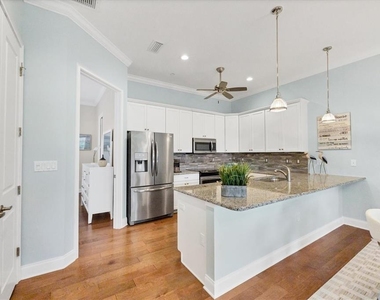 455 Nokomis Avenue S - Photo Thumbnail 12