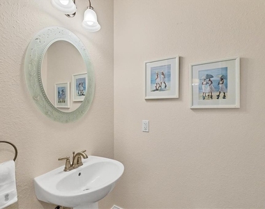 455 Nokomis Avenue S - Photo Thumbnail 15