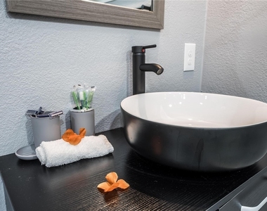 7439 Trudy Lane - Photo Thumbnail 40