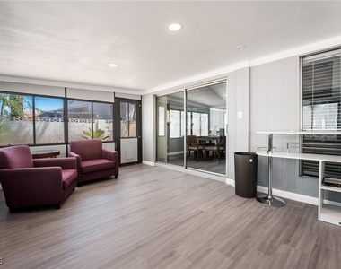 7439 Trudy Lane - Photo Thumbnail 29