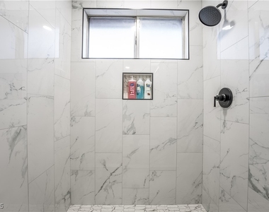 2364 Belvedere Drive - Photo Thumbnail 20