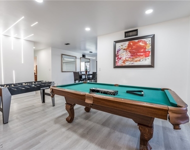 2364 Belvedere Drive - Photo Thumbnail 5