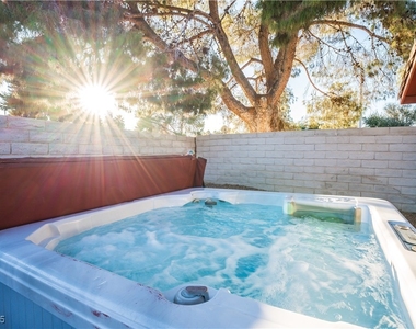 2364 Belvedere Drive - Photo Thumbnail 35