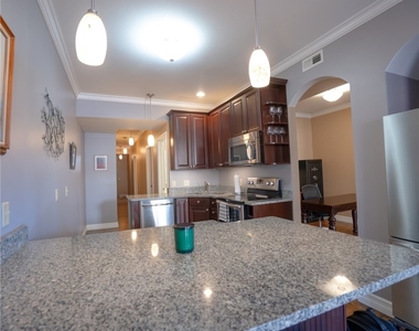90 E Market Street - Photo Thumbnail 2