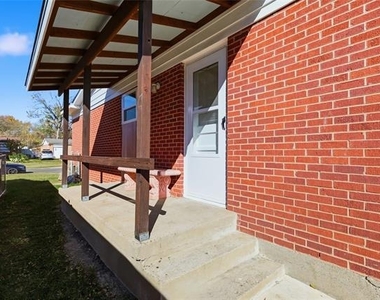 10830 Cotillion Drive - Photo Thumbnail 16