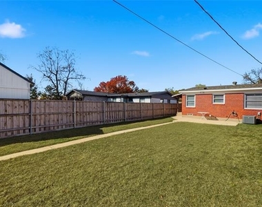 10830 Cotillion Drive - Photo Thumbnail 17