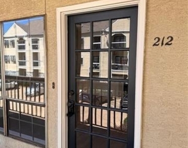 4800 W Lovers Lane - Photo Thumbnail 21