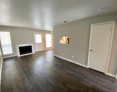 4502 Gaston Avenue - Photo Thumbnail 1