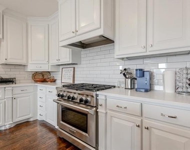 1653 Scenic Drive - Photo Thumbnail 7
