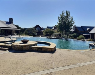 1653 Scenic Drive - Photo Thumbnail 36