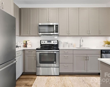 145 New Bern Street - Photo Thumbnail 30