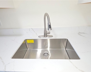 3804 W Sunset Blvd. - Photo Thumbnail 5