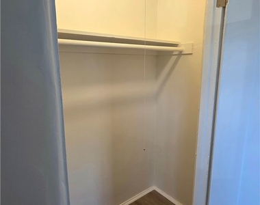 3804 W Sunset Blvd. - Photo Thumbnail 11