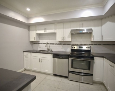 1033 6th Street - Photo Thumbnail 1