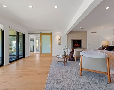 23701 Harbor Vista Drive - Photo Thumbnail 10