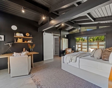 23701 Harbor Vista Drive - Photo Thumbnail 25