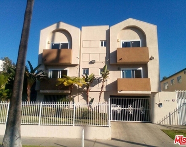 140 N Berendo Street - Photo Thumbnail 19