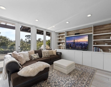 641 Walther Way - Photo Thumbnail 17