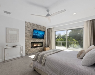 641 Walther Way - Photo Thumbnail 24