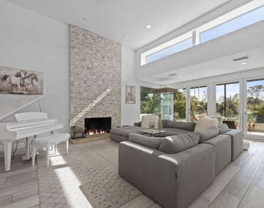 641 Walther Way - Photo Thumbnail 6
