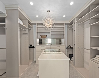 641 Walther Way - Photo Thumbnail 26